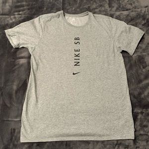 Nike SB Tee